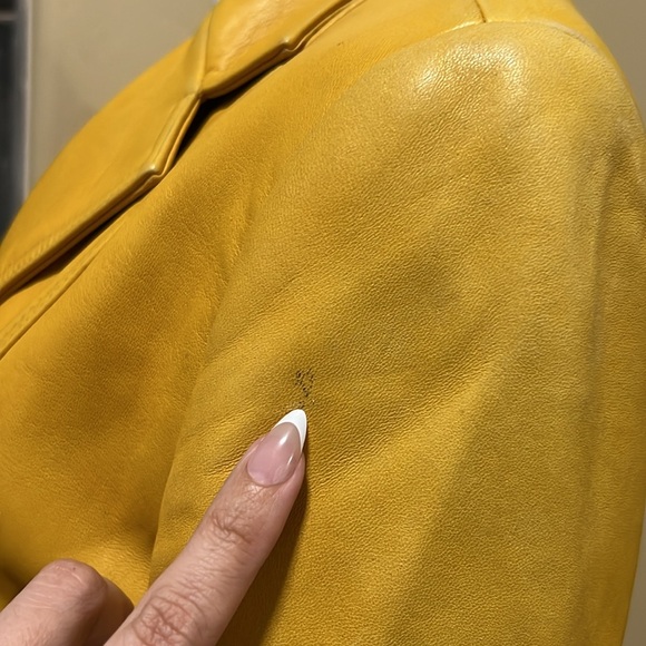 Parfait Leather Italy Yellow Leather Jacket Size Medium - Picture 12 of 16